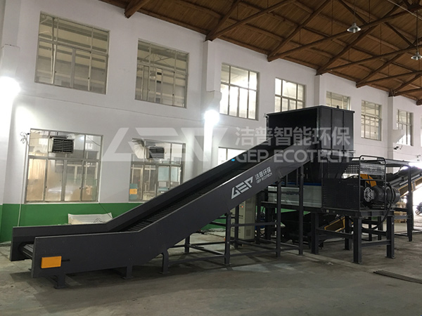 講解撕碎機設(shè)備的選型依據(jù)