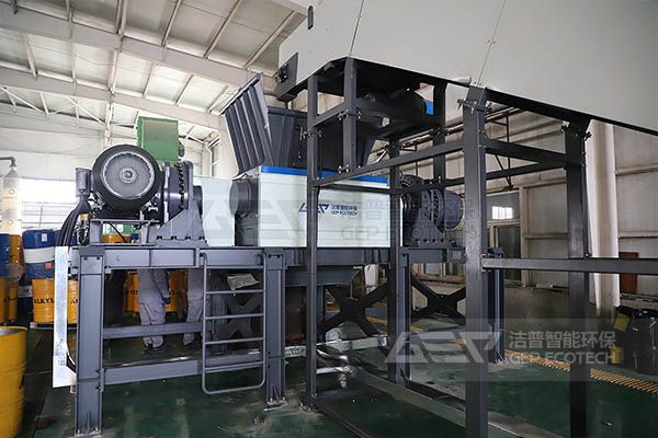 危險(xiǎn)危廢剪切破碎機(jī)