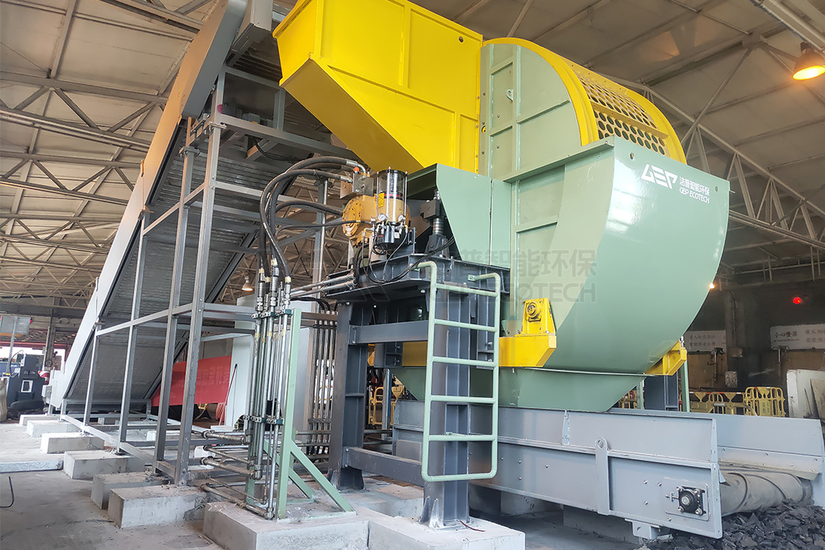 廢舊輪胎破碎機