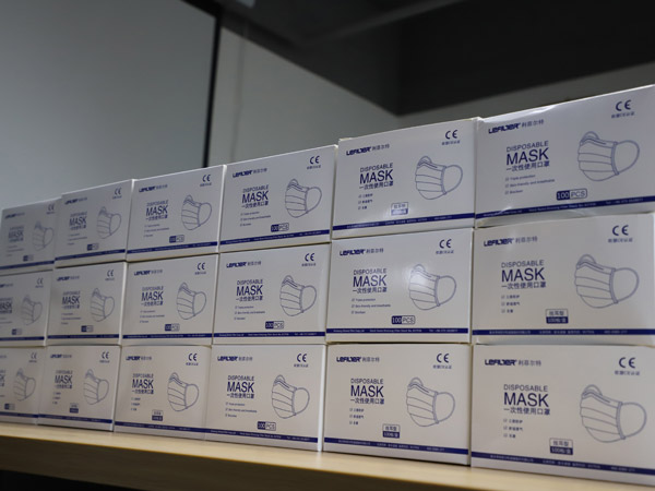 守望相助！潔普智能環(huán)保向海外合作伙伴分批贈送防疫物資