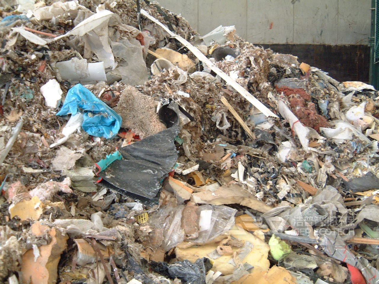 城市固體垃圾原料