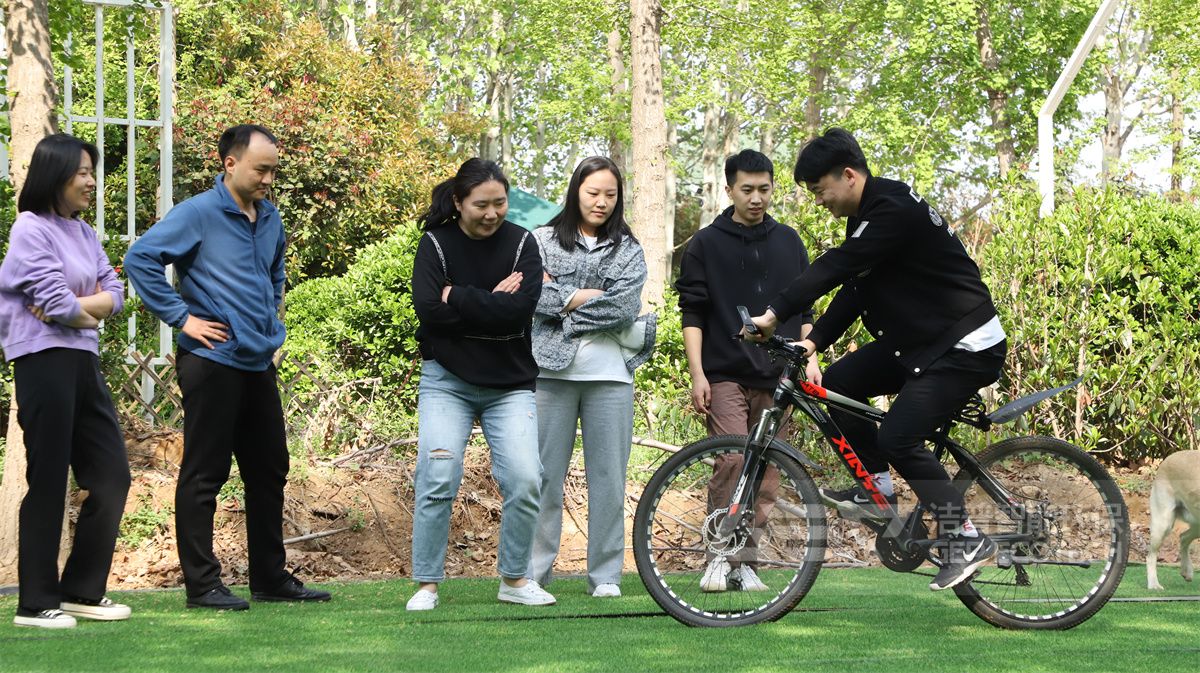 03.浪“慢”單車