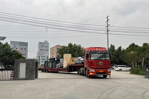 海外設(shè)備訂單順利發(fā)貨