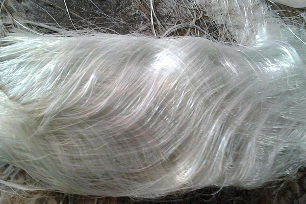 玻璃纖維廢絲循環(huán)再利用！潔普GS3玻璃纖維破碎設(shè)備順利發(fā)貨！