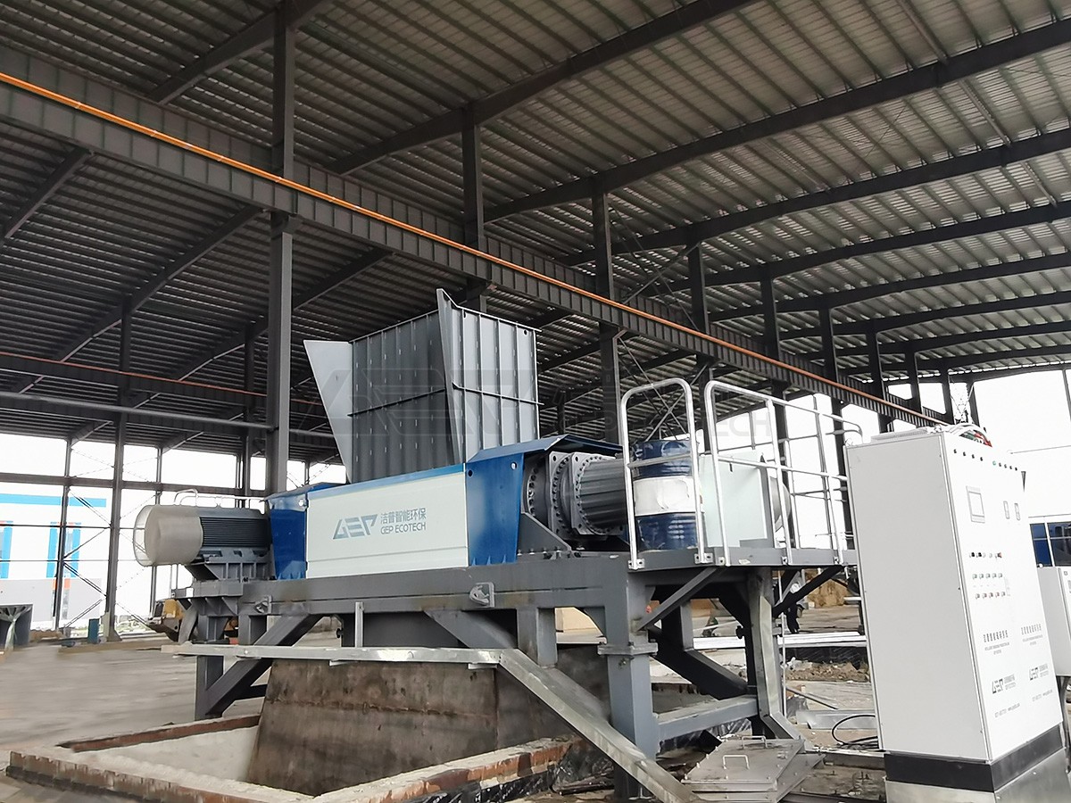 雙軸撕碎機(jī)