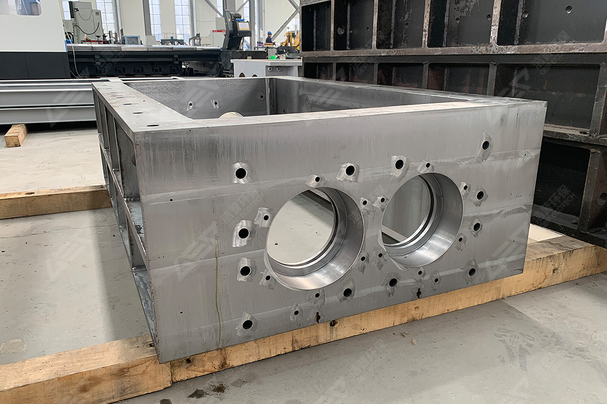 廢舊鐵桶破碎機如何選擇一個合適的機型？