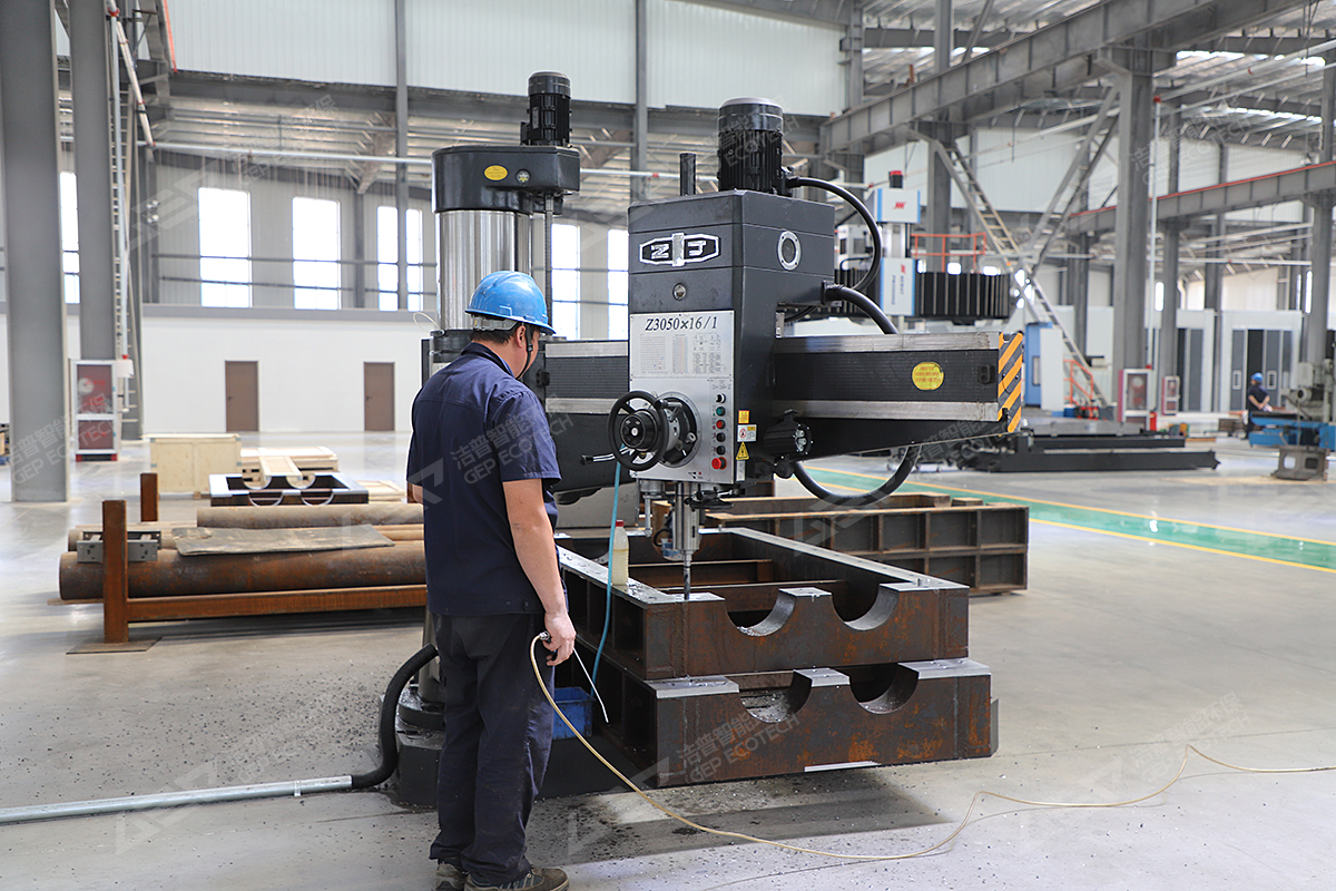 潔普智能環(huán)保：把安全生產(chǎn)放在首位！