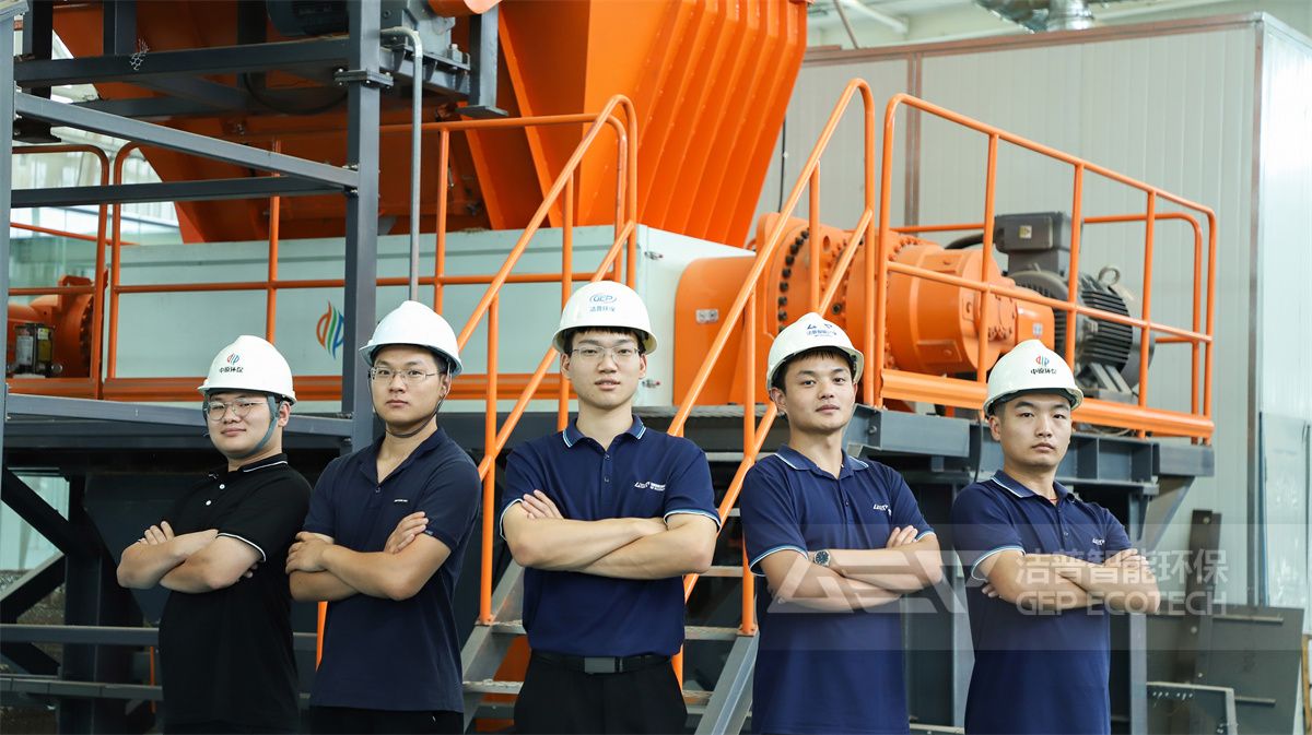 技術(shù)服務(wù)團(tuán)隊(duì)