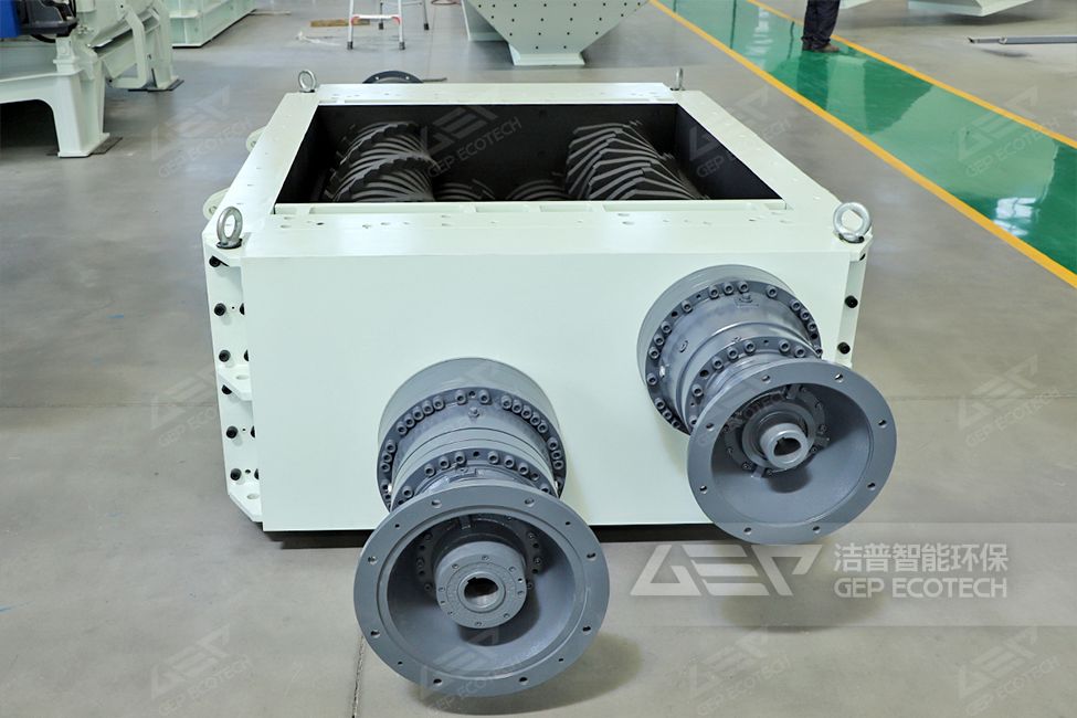 四軸撕碎機(jī)