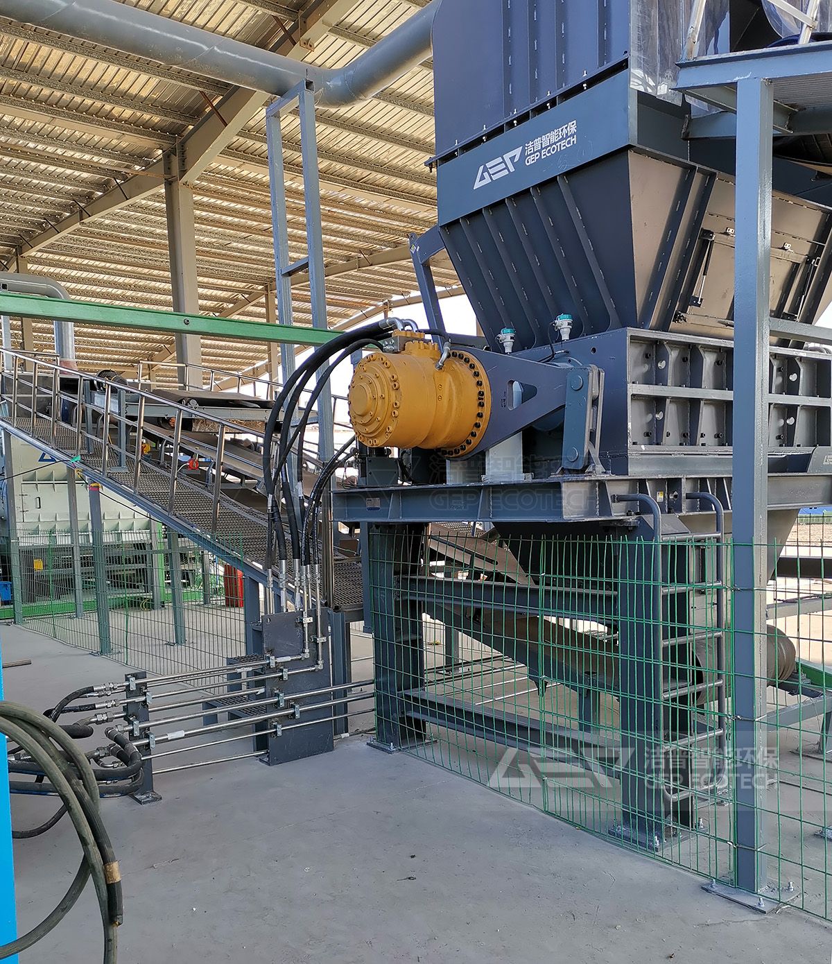 雙軸剪切式破碎機