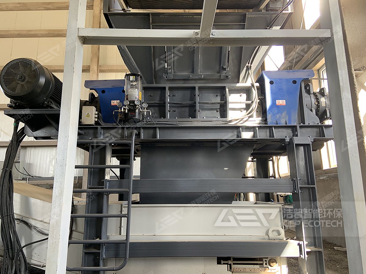 雙軸撕碎機(jī)