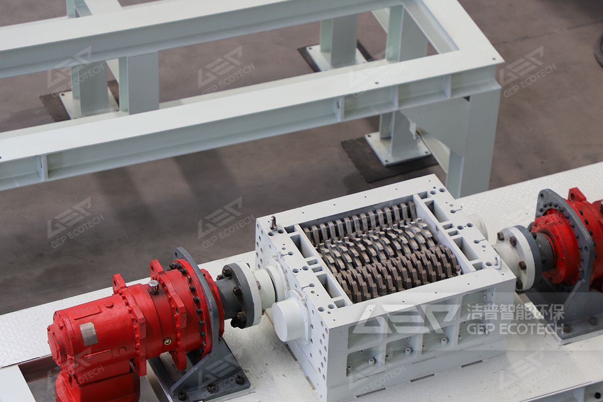 雙軸撕碎機(jī)