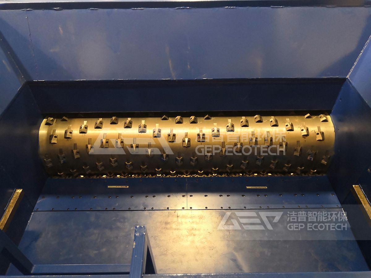 單軸細(xì)碎機(jī)