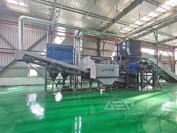 大件垃圾生產(chǎn)線現(xiàn)場(chǎng)