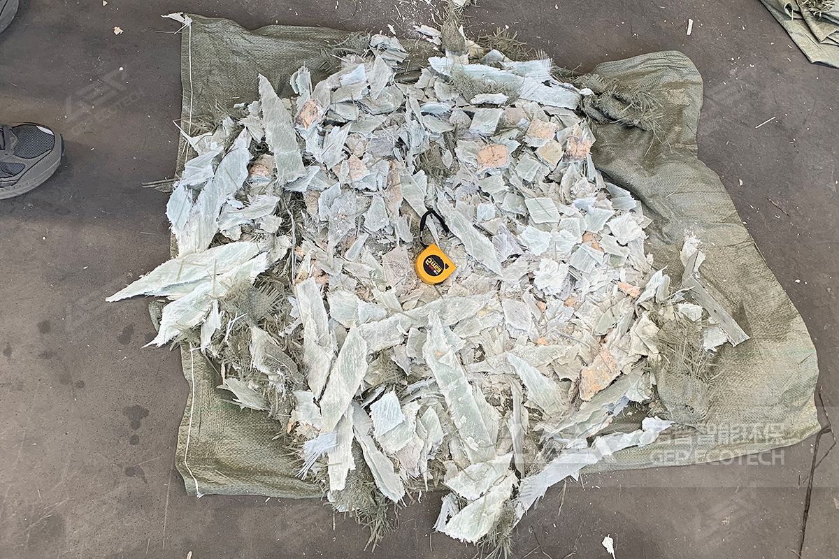 風機葉片破碎出料