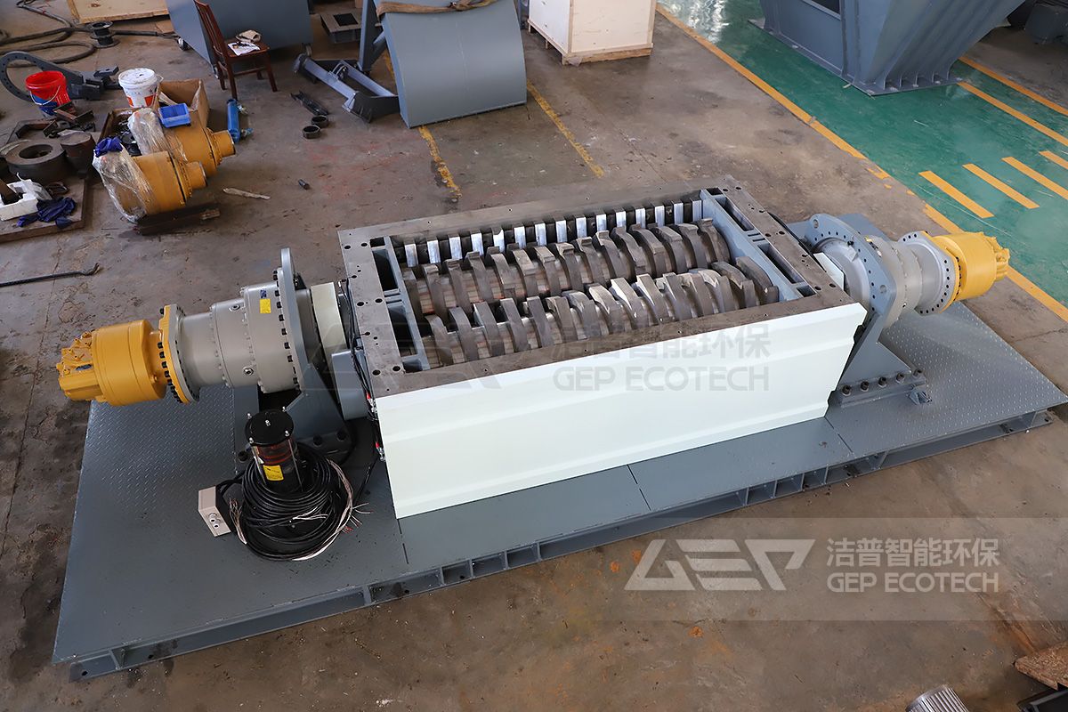 固廢燃料撕碎機