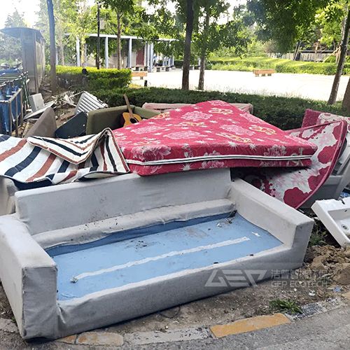 舊沙發(fā)床墊破碎與資源化利用方案